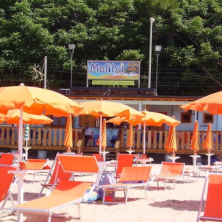 Park Hotel Villa Americana Rodi Garganico Εξωτερικό φωτογραφία