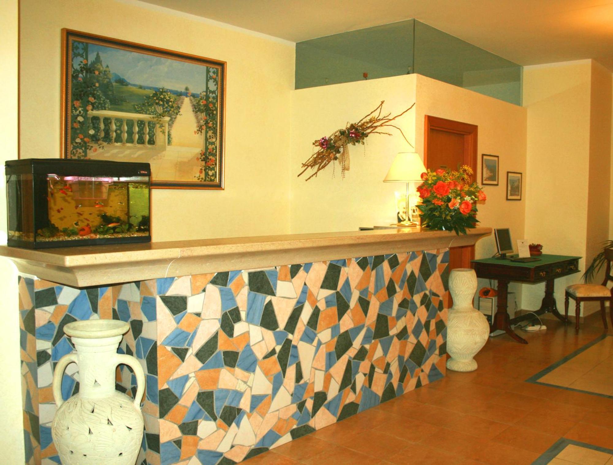 Park Hotel Villa Americana Rodi Garganico Εξωτερικό φωτογραφία